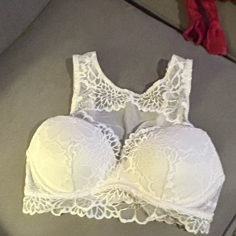 50%offw❤️ Victoria's Secret PINK Date Night Lined White Lace Bralette Bra S